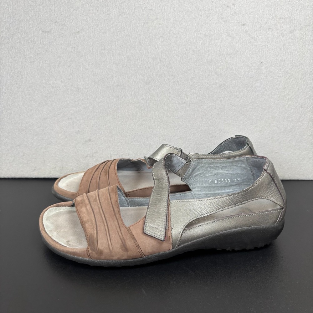 Naot Papaki Womens Sandals Size 41/10 Shiitake Silver Leather Comfort Adjustable